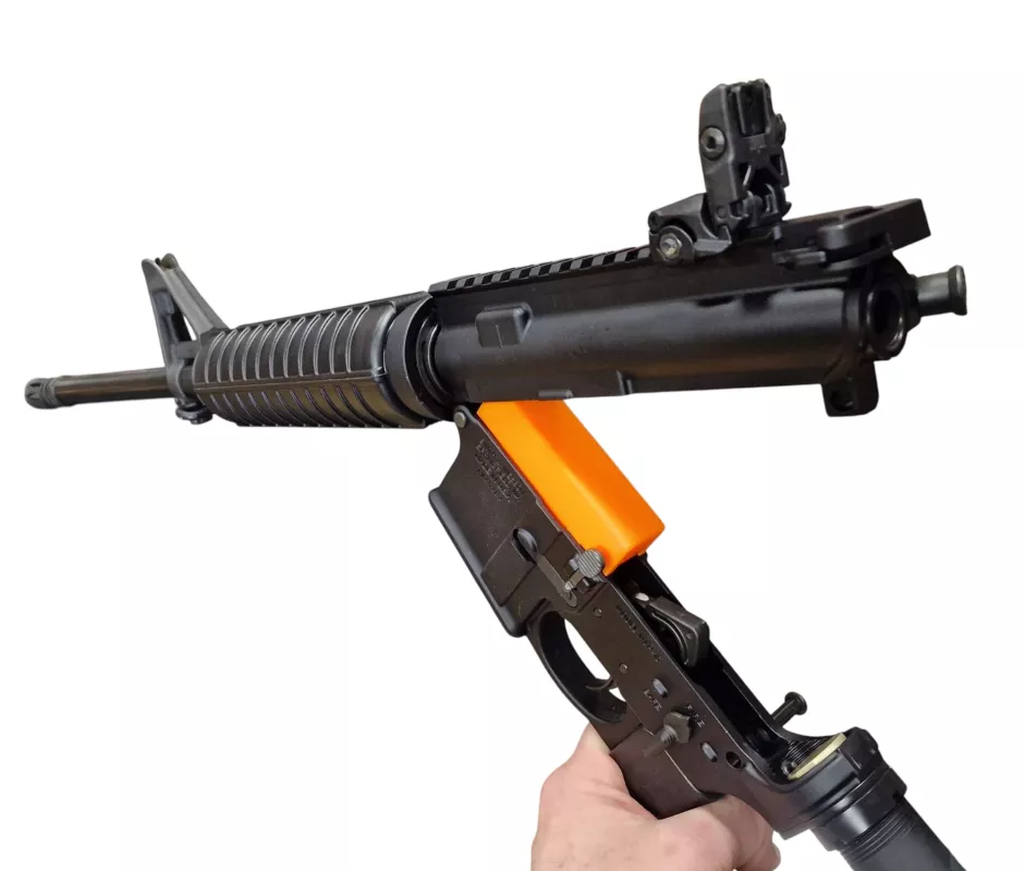 Ochranný blok loweru před kladivem AR-15 černý