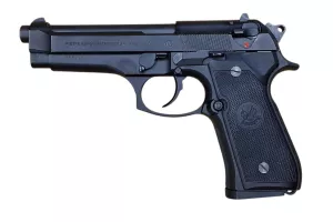 Samonabíjecí pistole Beretta 92 FS 9 mm Luger - BAZAR Pistole Beretta 92 FS 9 mm Luger - bazar
