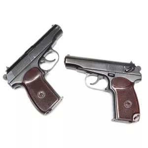 Samonabíjecí pistole Makarov PM 9 mm Makarov