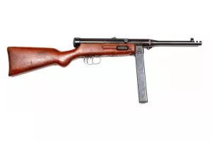 Samonabíjecí pistole Beretta M38/44 semi-auto