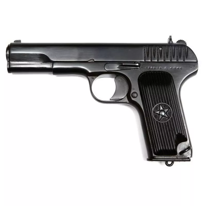 Samonabíjecí pistole Tokarev TT33 SSSR 2. světová válka