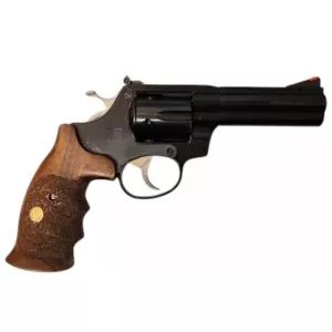 Flobert revolver Alfa 9941 4" 9 mm Flobert - černěný, dřevo, černý válec Flobert revolver Alfa 9941 4" 9 mm Flobert - černěný, dřevo, černý válec